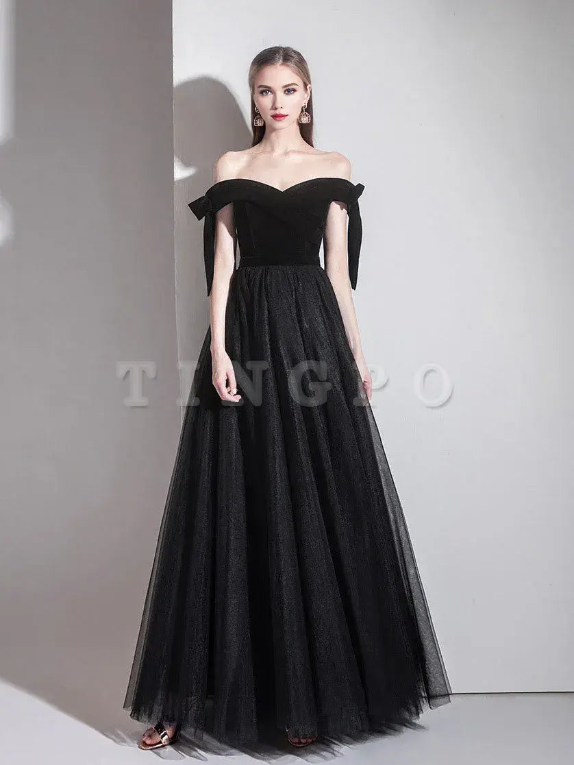 Wholesale Simple black off shoulder tulle long prom dress black evening dress gowns evening dresses